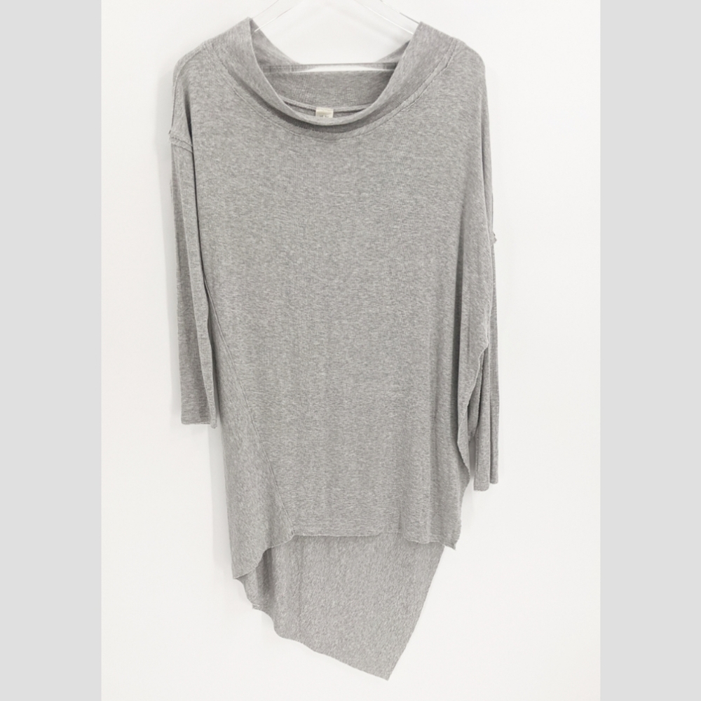 We The Free Grapevine Grey Asymmetrical Tunic Top